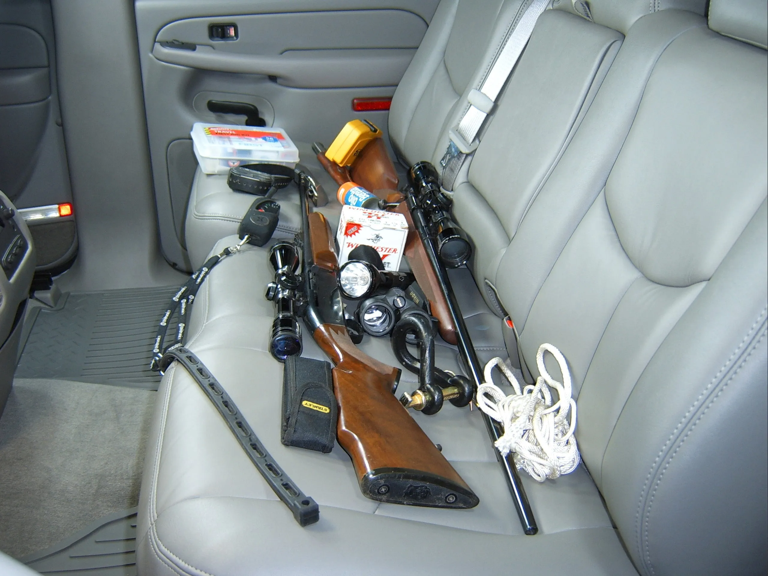 DU-HA 10013 DU-HA® Behind The Seat Storage; Incl. Gun Rack/Organizer; Black;